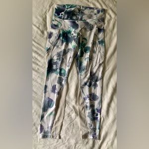 Athleta Floral Salutation Leggings